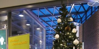 Joulupuu ja Lahja lapselle -keräykset tuovat joulumieltä paikallisille lapsille