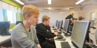 Maanantaina kirjoitetaan ensimmäiset sähköiset ylioppilaskokeet