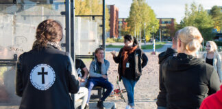 Liedossa aloitettiin nuorten ja aikuisten väliset rauhanneuvottelut