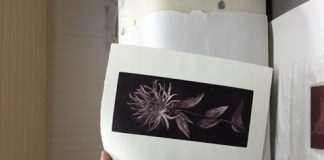 Margit Hirvosen metalligrafiikkaa Aulagalleriassa marraskuussa