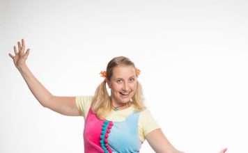 Pikku Kakkosesta tuttu Siina Hirvonen laulattaa lapsia Naantalissa lauantaina
