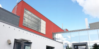 Mielenterveys- ja hyvinvointiteemaviikko huipentuu Raision kirjastolle Raision Kirjastotalo.