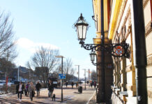 Innostava kirjoituskilpailu 800-vuotiaan Turun kunniaksi Aurajoki, Turku, talvi