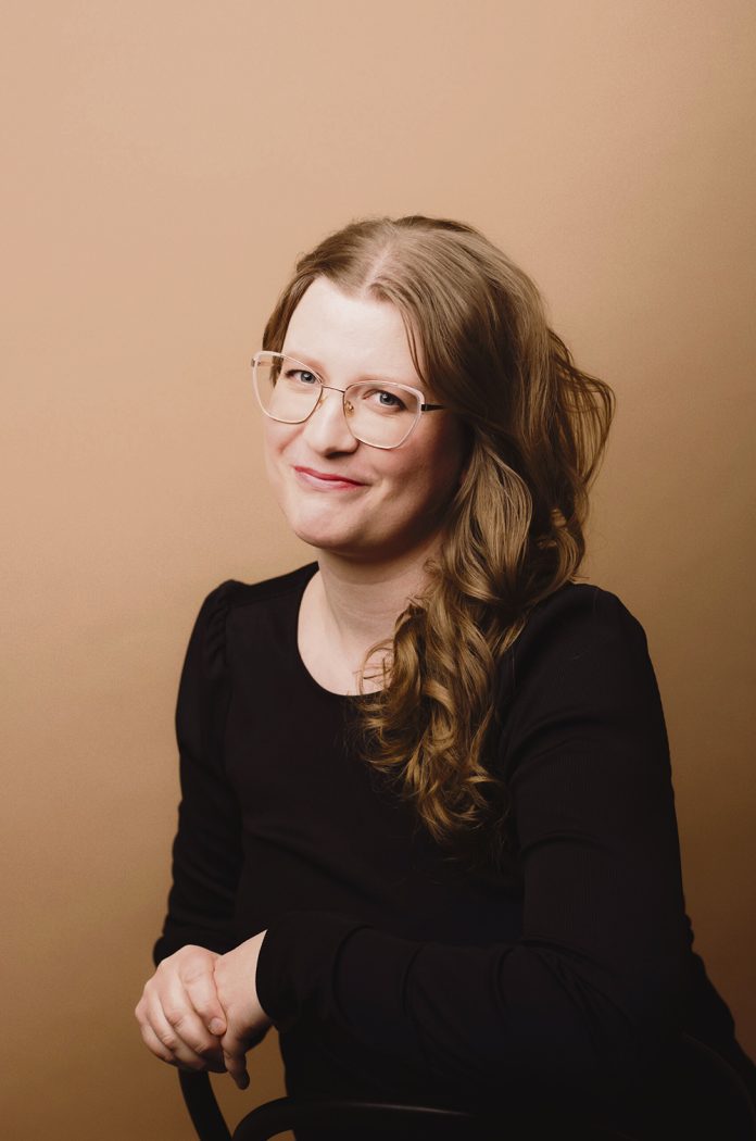 Elise Pihlajaniemen Linnaelämää keskiajan Suomessa -kirja ilmestyi 3. maaliskuuta. Kuva: Niclas Mäkelä / Otava.