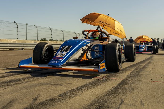 Turkulainen Vilho Aatola teki viikonloppuna suomalaista moottoriurheiluhistoriaa NOLA Motorsport Parkissa. Kuva: Taylor Licklider.