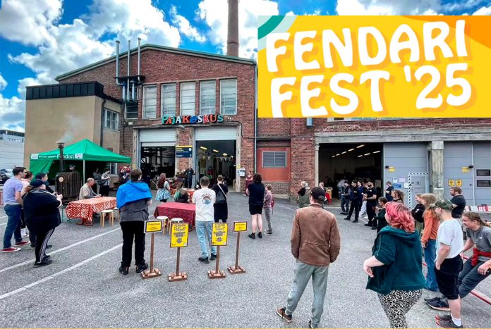 Yhteisöllinen Fendari Fest -aluetapahtuma viihdyttää kaikenikäisiä.