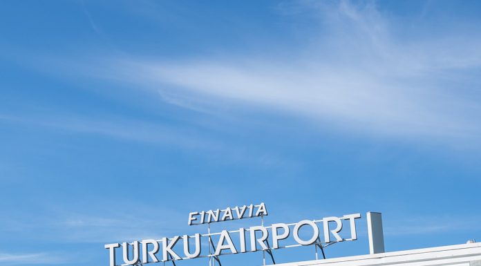 Turun kaupunki iloitsee Finnairin lentoliikenteen paluusta Turun lentoasema. Kuva: Visit Turku Archipelago.