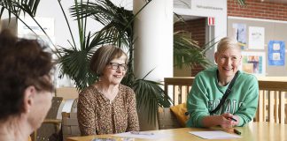 Ikäihmisten liikuntaraati keskittyy soveltavaan liikuntaan ja saavutettavuuteen Raision ikäihmisten liikuntaraati. Kuva: Raision kaupunki.