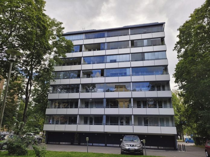 Julkisivupalkinnon kunniamaininta web kuva Lounais-Suomen Isannointi Oy Maria Rantakangas Asunto Oy Kupittaanportin julkisivu remontin jälkeen. Kuva: Lounais-Suomen Isännöinti Oy, Maria Rantakangas.