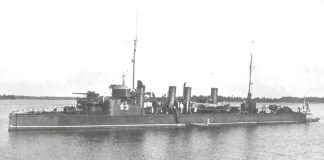 Forum Marinumissa seminaari torpedoveneonnettomuuden muistoksi S2 lopullisessa asussaan vuosina 1922–25. Kuva: SA-kuva.