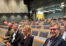 Metsäseminaari Turussa: Metsien elinvoimaisuus vaatii aktiivista hoitoa ja pitkäjänteisyyttä Metsäseminaarissa Kari Hynynen (etualalla), Anna Lintunen ja Hannu Justen. Kuva: Outi Grusander.