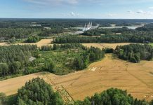 Mt 180 Kurkela–Kuusisto-hankkeen kehitysvaihe käynnistyy Kreate on voittanut lähes 80 miljoonan euron Mt 180 Kurkela–Kuusisto -urakan, jossa rakennetaan Kaarinaan läntinen ohitustie. Toisesta päästä ohitustie yhdistyy Helsinkiin johtavalle Valtatie 1:lle ja toinen pää rakentuu aivan Kreaten rakentaman ja kuvassa taustalla siintävän Kirjalansalmen sillan kupeeseen. Kuva: Kreate Oy.