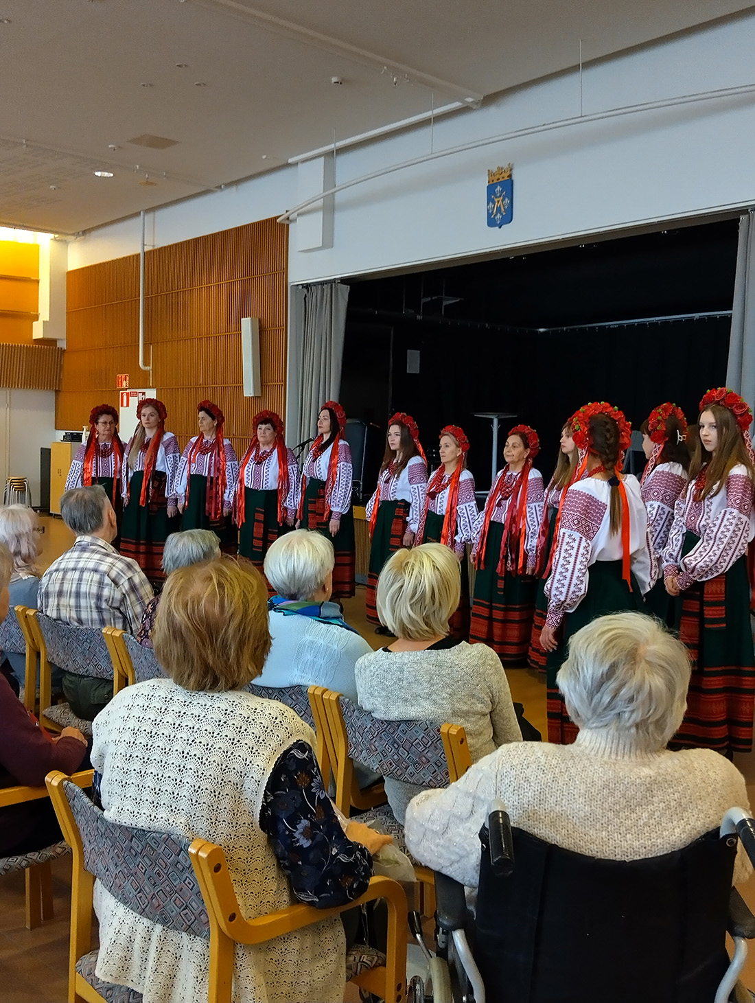 Ruusukorttelissa järjestettiin lokakuussa Rauhaa maailmaan -konsertti. Kuva: Ruusukorttelin hyvinvointikeskus.