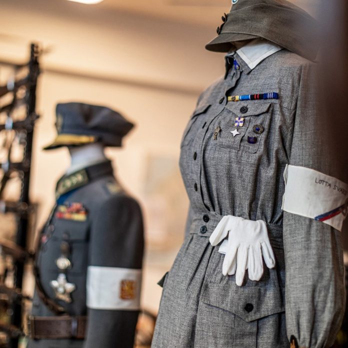 Maanpuolustushistoriaan keskittyvä näyttely on esillä Raisiossa. Kuva: Sa-Int Maanpuolustusmuseo.