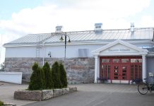 Varsin Hyvä käynnisti nuorten tueksi MANU-hankkeen Sauvon kunnankirjasto. Kuva: Turun Seutusanomien arkisto.