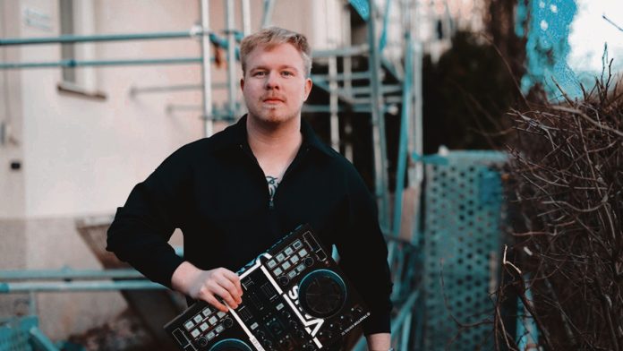 SMILE DJ Wille Lahti eli Ville Lahtinen. Kuva: Theo Päkki.