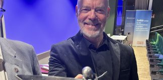 Pauli Aalto-Setälä vieraili Nousiaisissa Itämeren ja Saaristomeren asioilla Kansanedustaja Pauli Aalto-Setälä, Nousianen, Nousiaisten Henrikin yhtenäiskoulu, Nousiaisten Rotaryklubi, Pekka Tähtinen