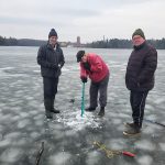 Littoistenjarven jaan paksuuden mittaus 02 web kuva Olavi Hiekka