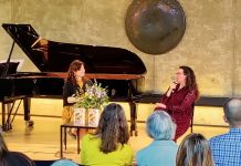 Kuusiston saaren lumoissa Ann-Christin Antellin kirjajulkkarit Sibelius-museossa 14. huhtikuuta. Kuva: Ragip Önsoy.