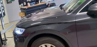 Teema | Tiukassa taloustilanteessa lykätään huoltoja Autohuolto. Kuva: Turun Seutusanomien arkisto.