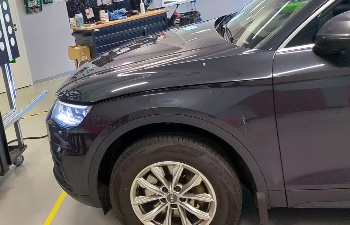 Autohuolto. Kuva: Turun Seutusanomien arkisto.