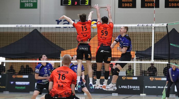 Raision Loimu lopetti kauden ilmiliekeissä Raision Loimu kohtasi Lempo-Volleyn viidennessä ja viimeisessä karsintasarjan ottelussa 21. huhtikuuta voitokkain tuloksin. Kuva: Hannu Tuominen.