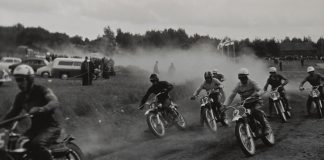 Sata vuotta turkulaista moottoriurheilua – Turun Moottorikerholla juhlavuosi Turun Moottorikerhon Jaakko Lehmuskoski (2) vauhdissa motocrossin SM-osakilpailussa Turun Artukaisissa vuonna 1964. Kuva: Jaakko Lehmuskosken kotialbumi.