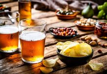 Sipsit ja kuivaliha neljän Alkon valikoimiin Turussa