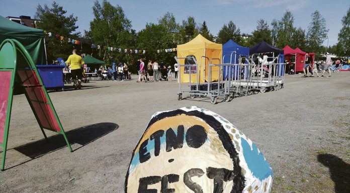 Etnofest valaa toivoa tulevaan Etnofest. Kuva: Katariina Mäkinen-Önsoy / Turun Seutusanomien arkisto.