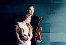 Liedossa perinteinen kamarimusiikkifestivaali Jousiduo-Kleio – Linnea Hurttia ja Ivan Podyachev. Kuva: © Andrej Grilc.