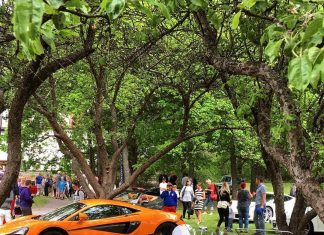 Automaailman legendat kurvaavat Turun Vartiovuorenpuistoon