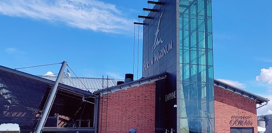 Veneilyturvallisuusviikko huipentuu asemien avoimiin oviin Turun Meripelastusyhdistys pitää veneilyturvallisuustilaisuuden keskiviikkona 3.6. Forum Marinumilla. Kuva: Katariina Mäkinen-Önsoy / Turun Seutusanomien arkisto.
