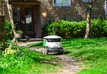 S-marketin robottikuljetukset Nousiaisiin