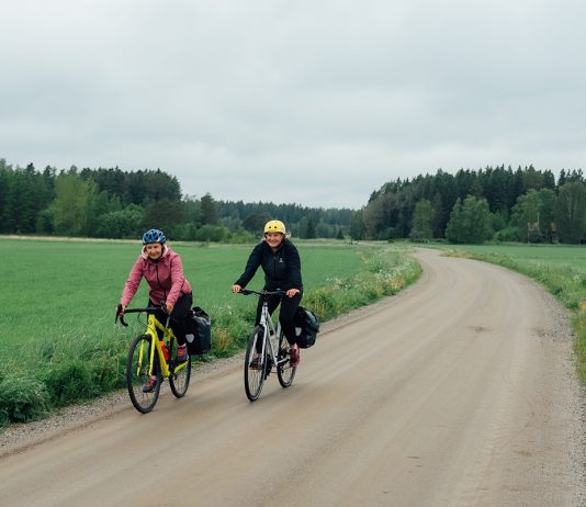 Akseli-lähipyöräilypäivään haussa paikallistoimijoita Akselireitti. Kuva: Mikko-Pekka Karlin / EU:n osarahoittama.
