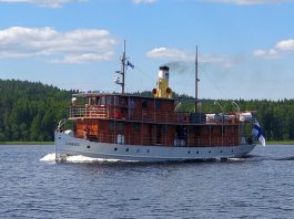 Meri tulee kaupunkiin -tapahtuma Forum Marinumissa S/s Lokki avaa Meri tulee kaupunkiin -tapahtumassa ovensa maksutta yleisölle. Kuva: Forum Marinum.