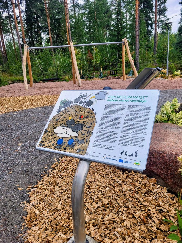 Karhunperkon uusi leikkipuisto on valmis. Kuva: Nousiaisten kunta.
