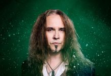 Rocktenori Jarkko Ahola palaa joulukiertueellaan Turkuun Jarkko Ahola. Kuva: Marek Sabogal.