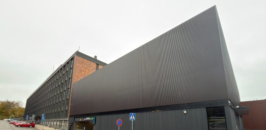 Uusi pysäköintitalo avattiin Turun kulttuurikeskittymään